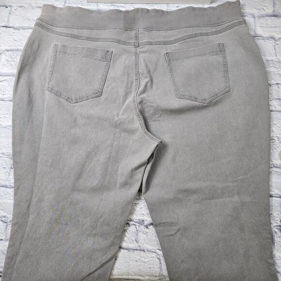 Lot of 2 pair Terra & Sky Jeggings Gray and Black Acid Wash size 3X (24W-26W) - Picture 12 of 16